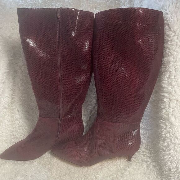 Comfortview Wide Calf Boot synthetic lizard print Burgundy KneeHigh Boots SZ12WW - Picture 1 of 12